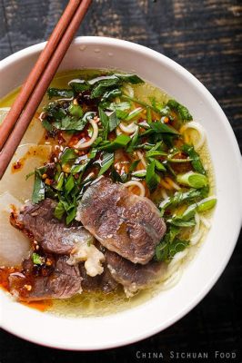   Lanzhou Beef Noodle Soup: A Symphony of Silky Noodles and Umami-Rich Broth!